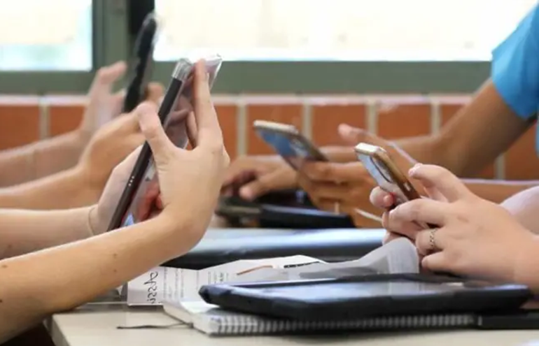 Nova faixa etária indicativa amplia classificação para games, apps, filmes, séries e redes sociais Nova faixa etária indicativa amplia classificação para games, apps, filmes, séries e redes sociais